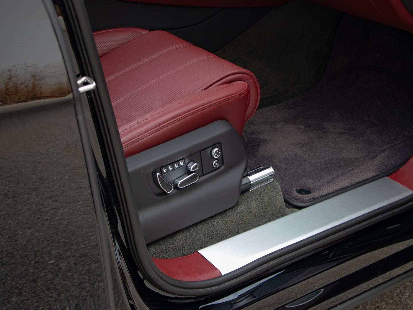 Image BENTLEY BENTAYGA V6 Hybrid 449ch