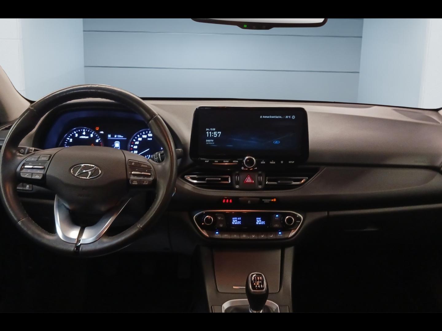 Image HYUNDAI i30 SW 1.0 T-GDi 120ch Hybrid 48V Creative