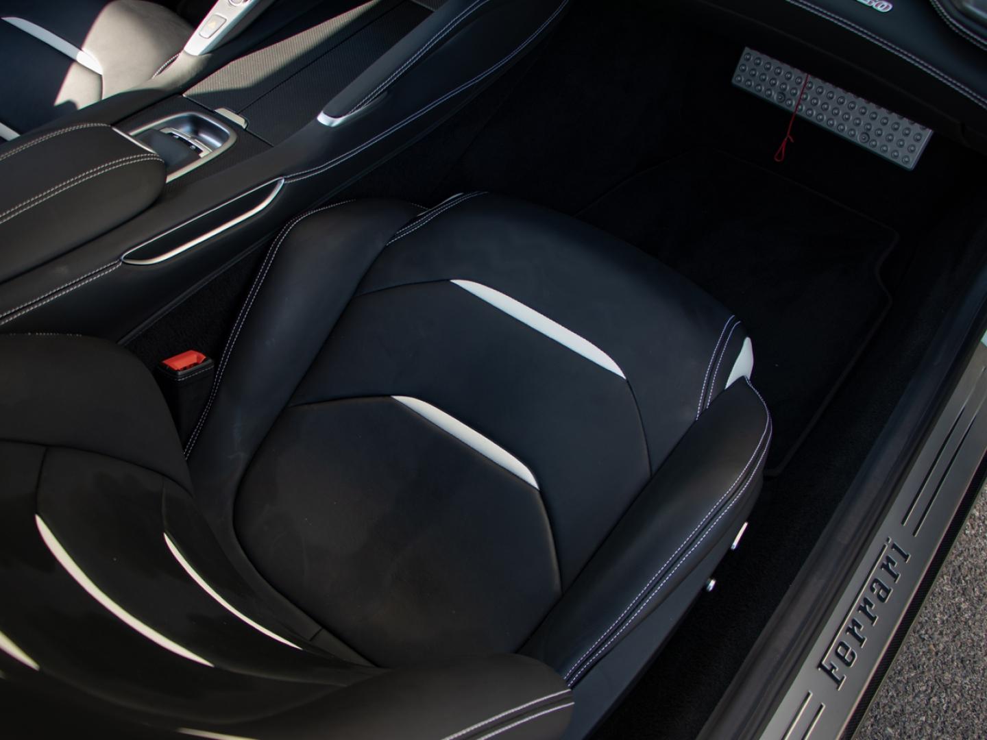 Image FERRARI GTC4 LUSSO V12 Atmosphérique 6.3