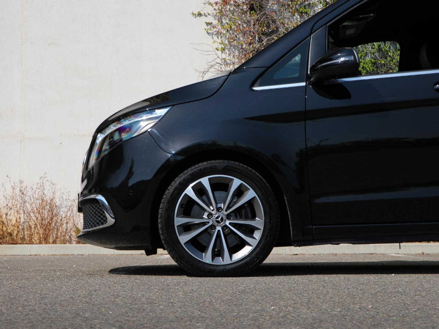 Image MERCEDES-BENZ Classe V 250 d Extra-Long Avantgarde 9G-Tronic