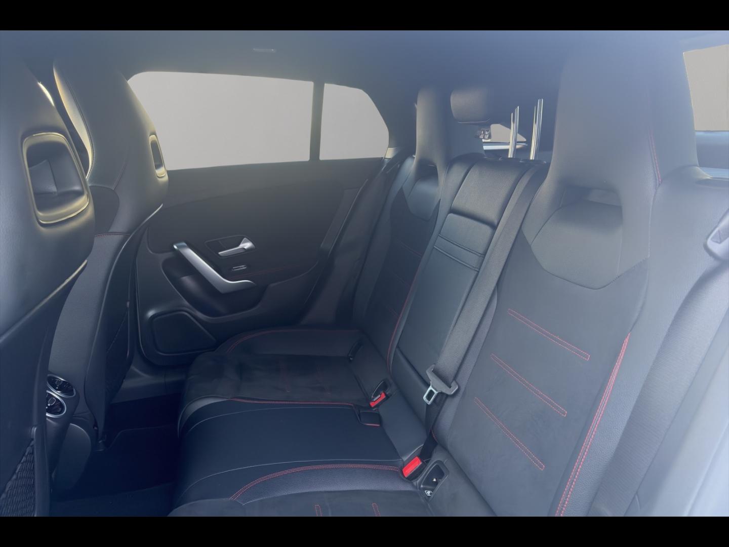 Image MERCEDES-BENZ CLA Shooting Brake 250 e 218ch AMG Line 8G-DCT