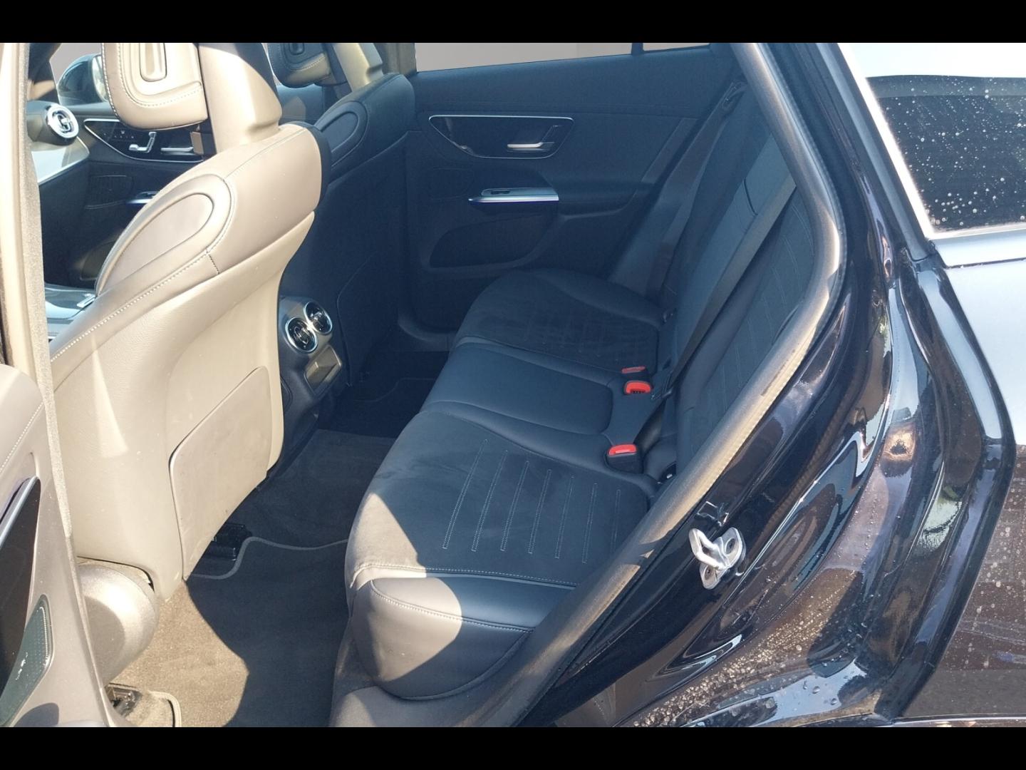Image MERCEDES-BENZ GLC 220 d 197ch AMG Line 4Matic 9G-Tronic