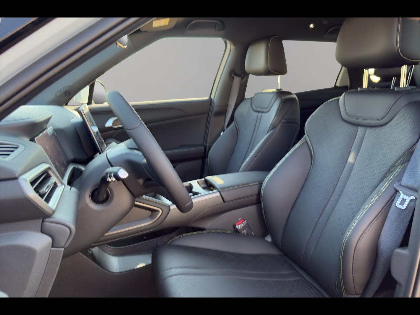 Image BYD Atto 2 1.5 DM-i 212ch Boost