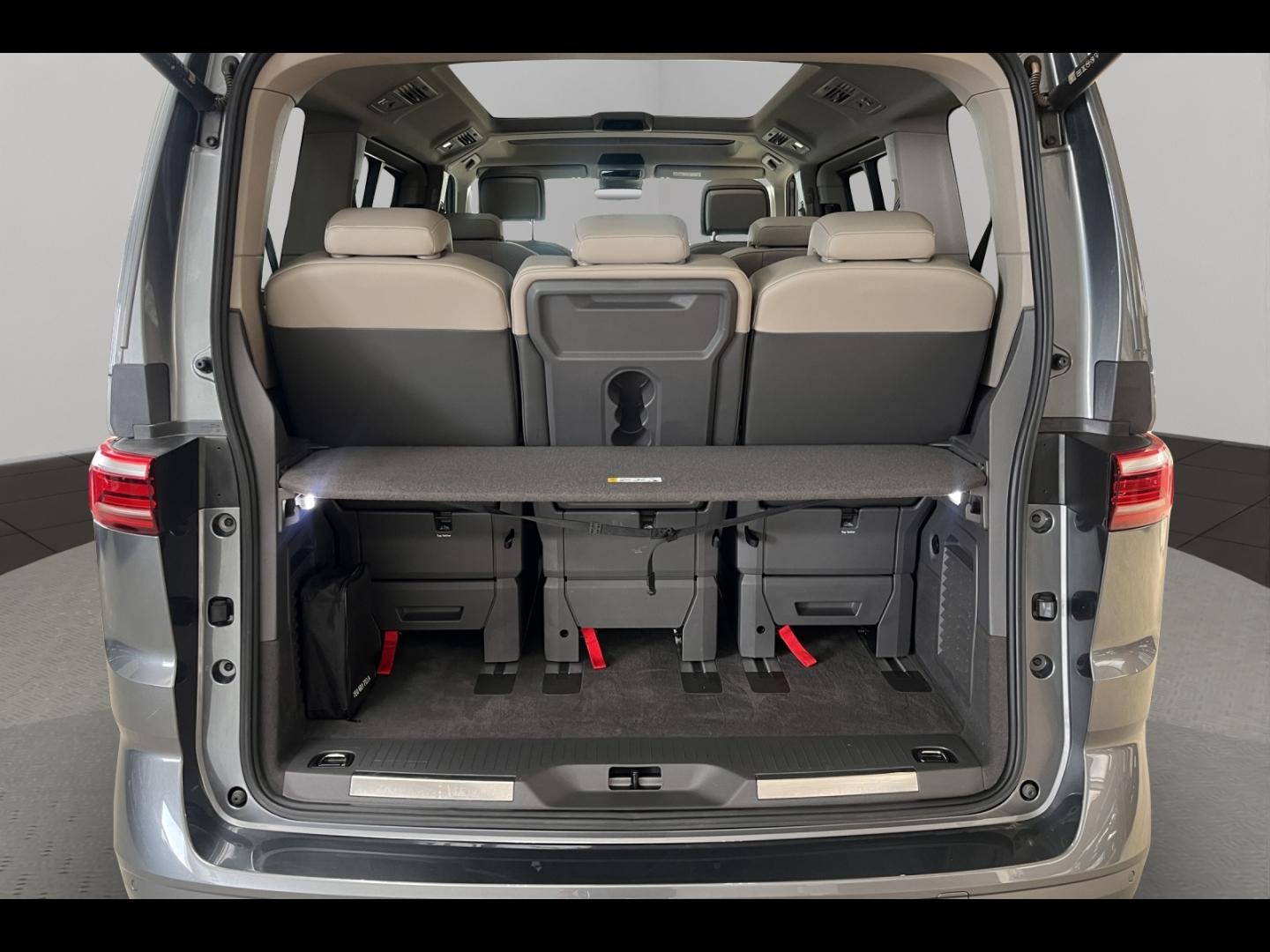 Image VOLKSWAGEN Multivan 1.4 eHybrid 218ch Style Court DSG6
