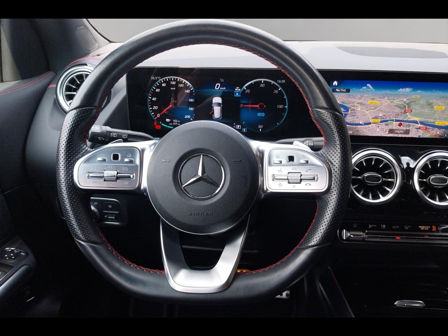 Image MERCEDES-BENZ EQA 350 292ch AMG Line 4MATIC