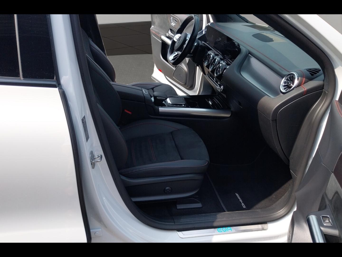 Image MERCEDES-BENZ EQA 350 292ch AMG Line 4MATIC