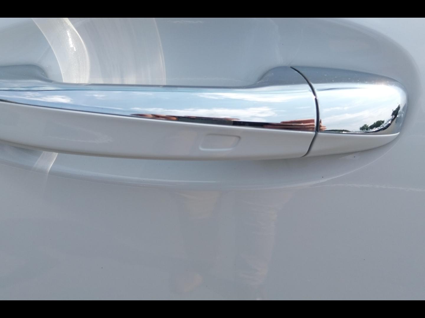 Image MERCEDES-BENZ EQA 350 292ch AMG Line 4MATIC