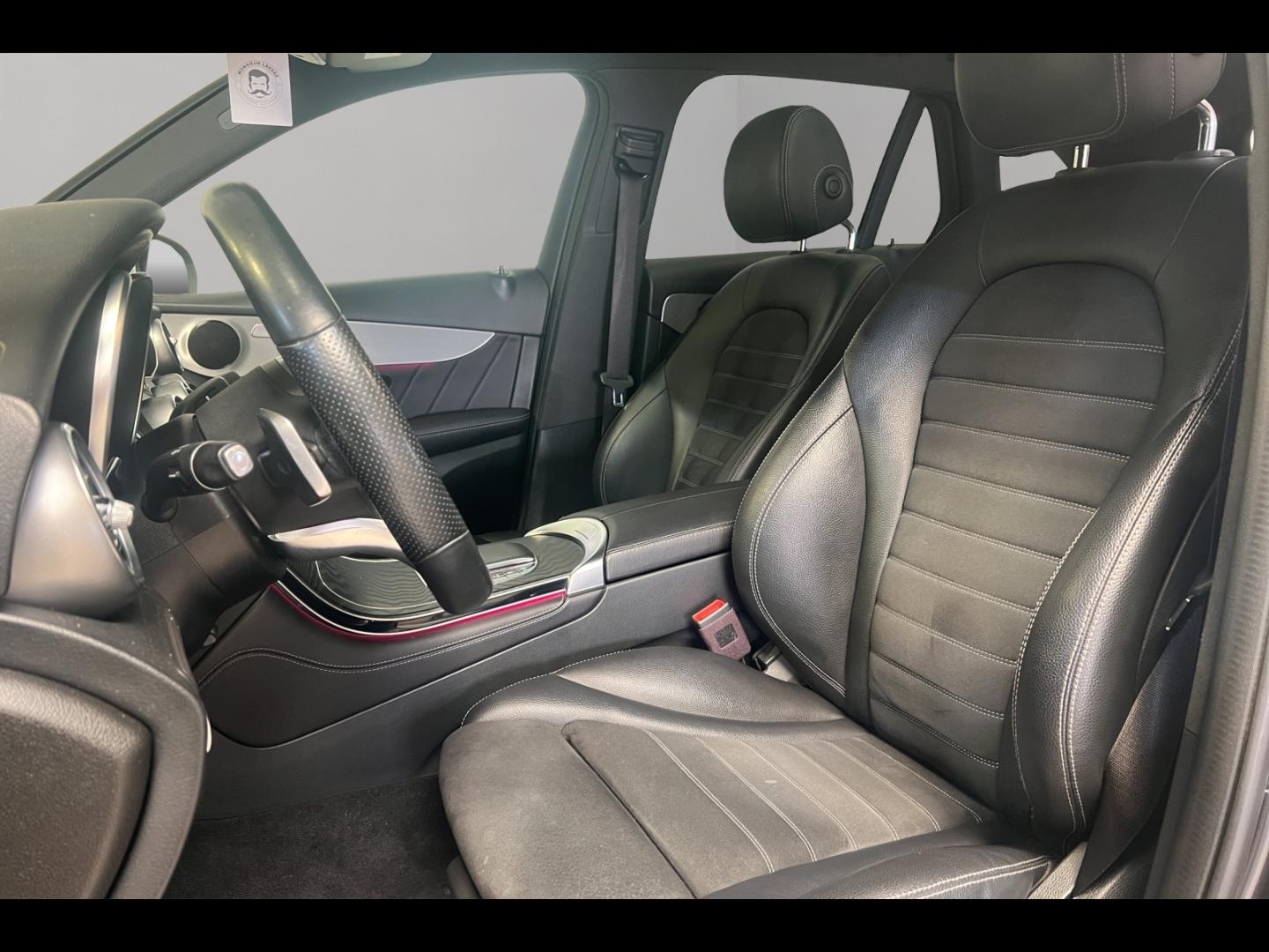 Image MERCEDES-BENZ GLC 220 d 194ch AMG Line 4Matic 9G-Tronic
