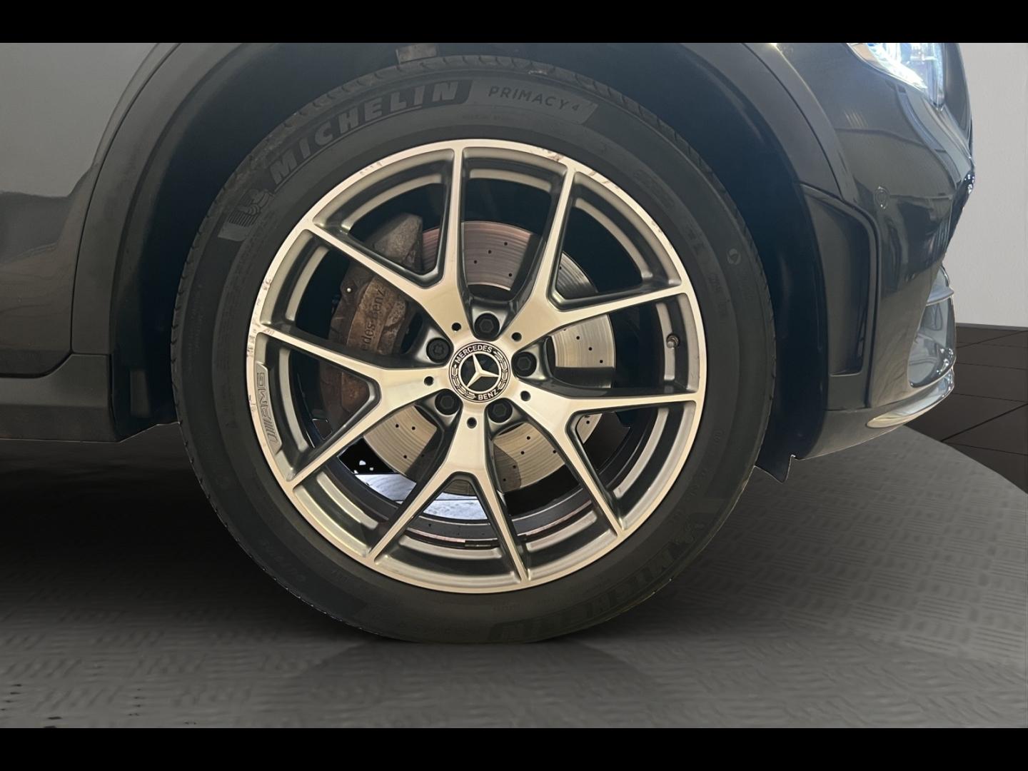 Image MERCEDES-BENZ GLC 220 d 194ch AMG Line 4Matic 9G-Tronic