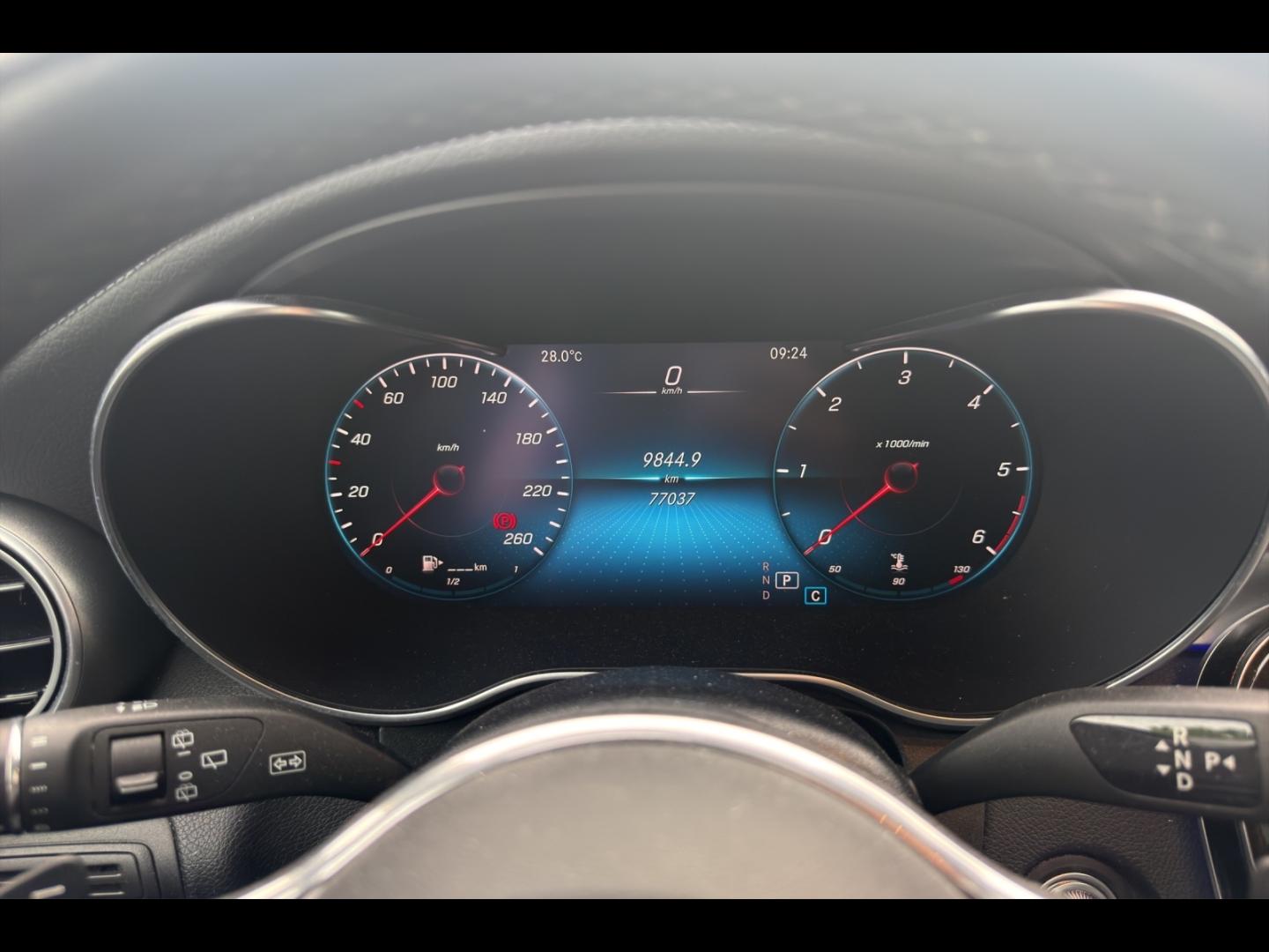 Image MERCEDES-BENZ GLC 220 d 194ch Avantgarde Line 4Matic 9G-Tronic