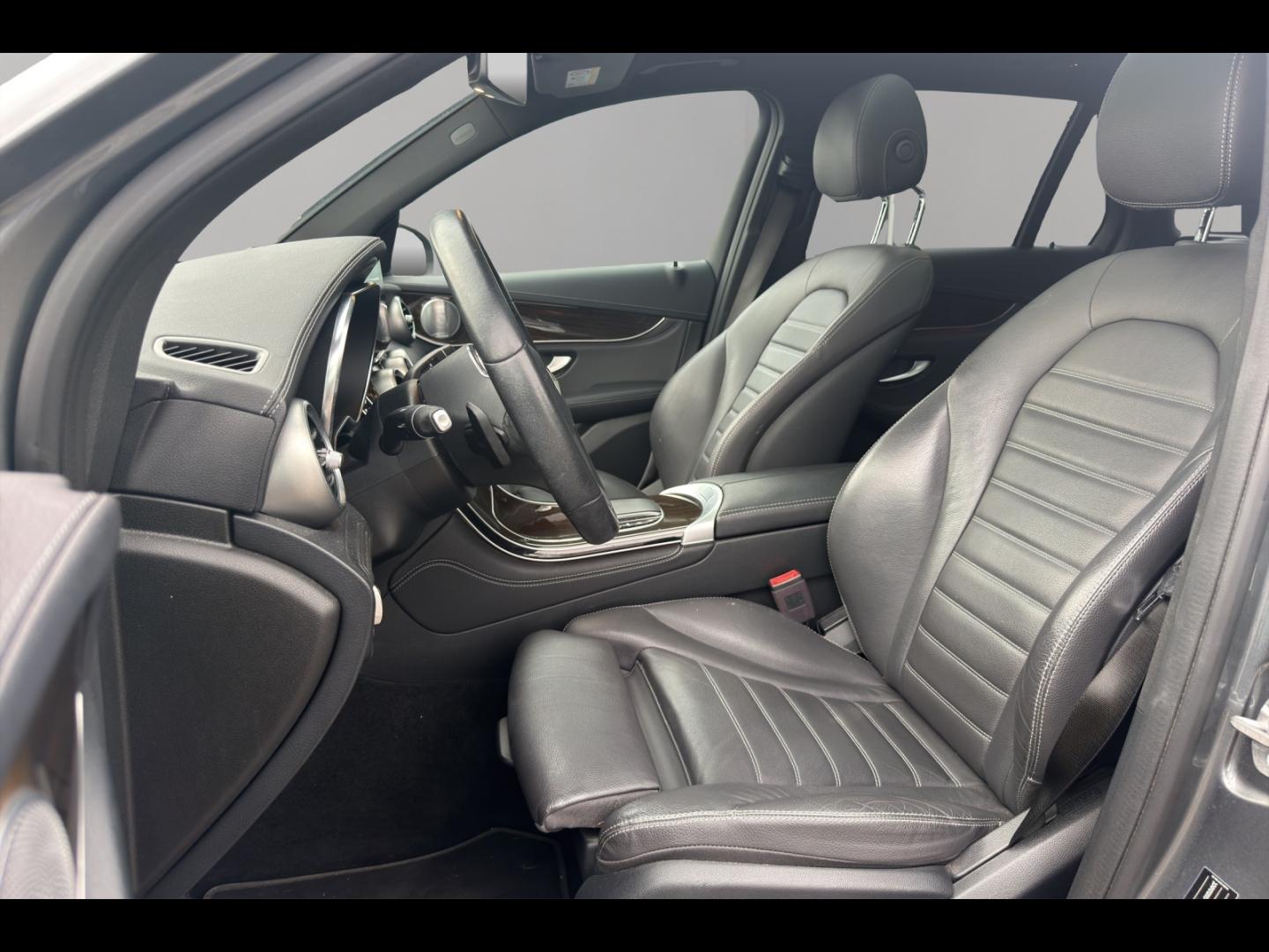 Image MERCEDES-BENZ GLC 220 d 194ch Avantgarde Line 4Matic 9G-Tronic