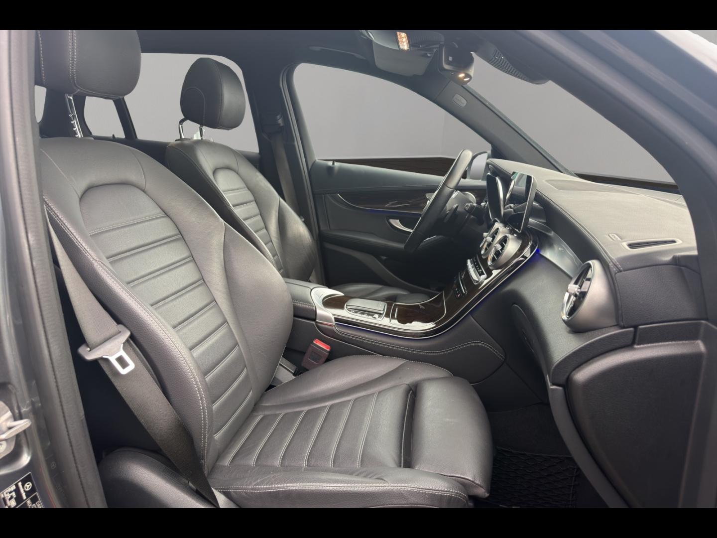 Image MERCEDES-BENZ GLC 220 d 194ch Avantgarde Line 4Matic 9G-Tronic