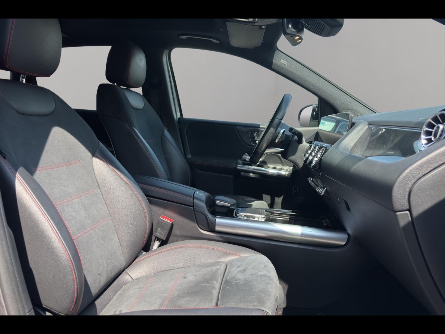 Image MERCEDES-BENZ Classe B 180d 116ch AMG Line 7G-DCT