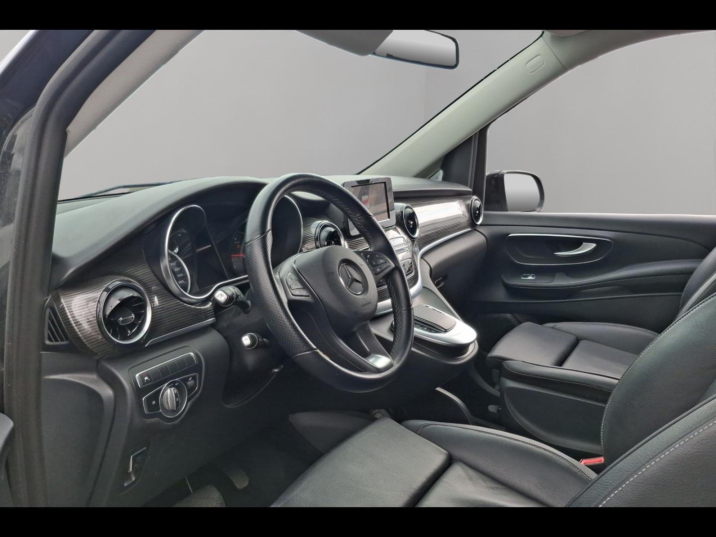 Image MERCEDES-BENZ Classe V 250 d Extra-Long Avantgarde 9G-Tronic