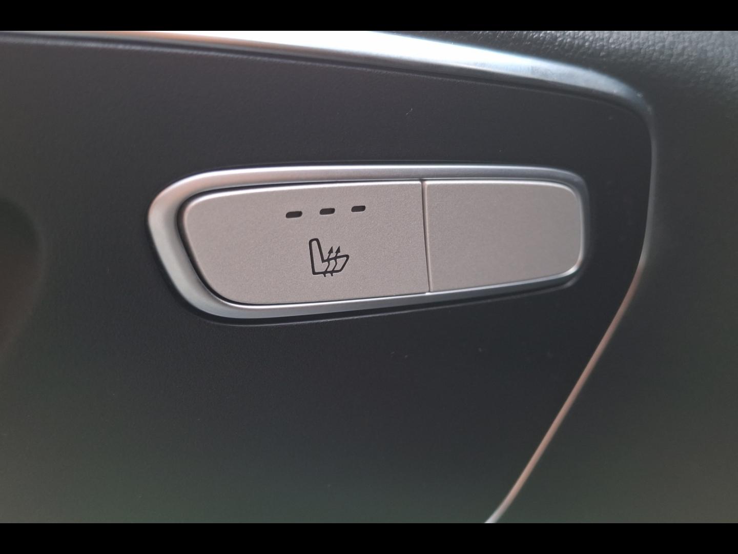Image MERCEDES-BENZ Vito Fg 114 CDI Compact Pro Propulsion 9G-Tronic