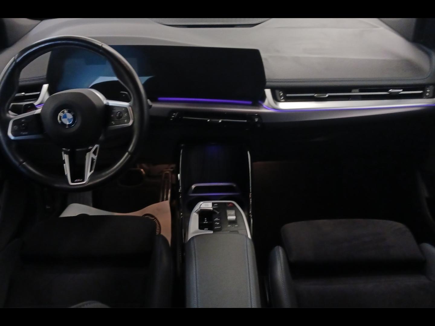 Image BMW Série 2 ActiveTourer 218d 150ch M Sport DKG7