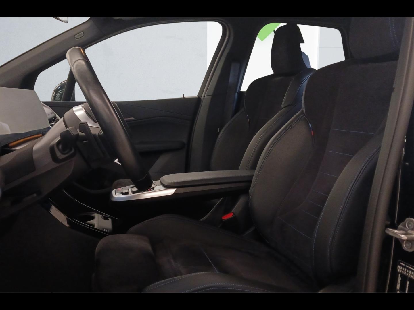 Image BMW Série 2 ActiveTourer 218d 150ch M Sport DKG7