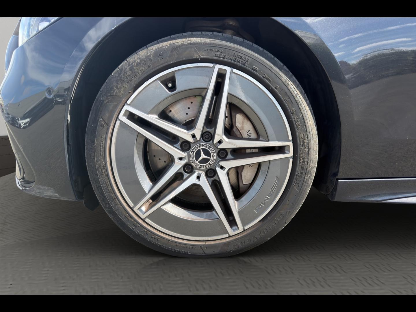 Image MERCEDES-BENZ Classe C 300 e 204+129ch AMG Line