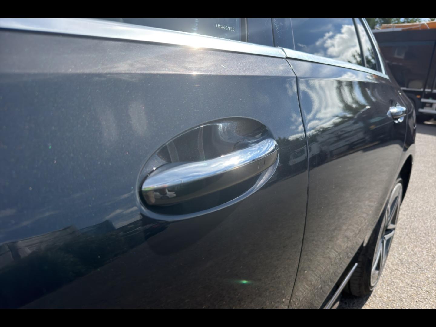 Image MERCEDES-BENZ Classe C 300 e 204+129ch AMG Line