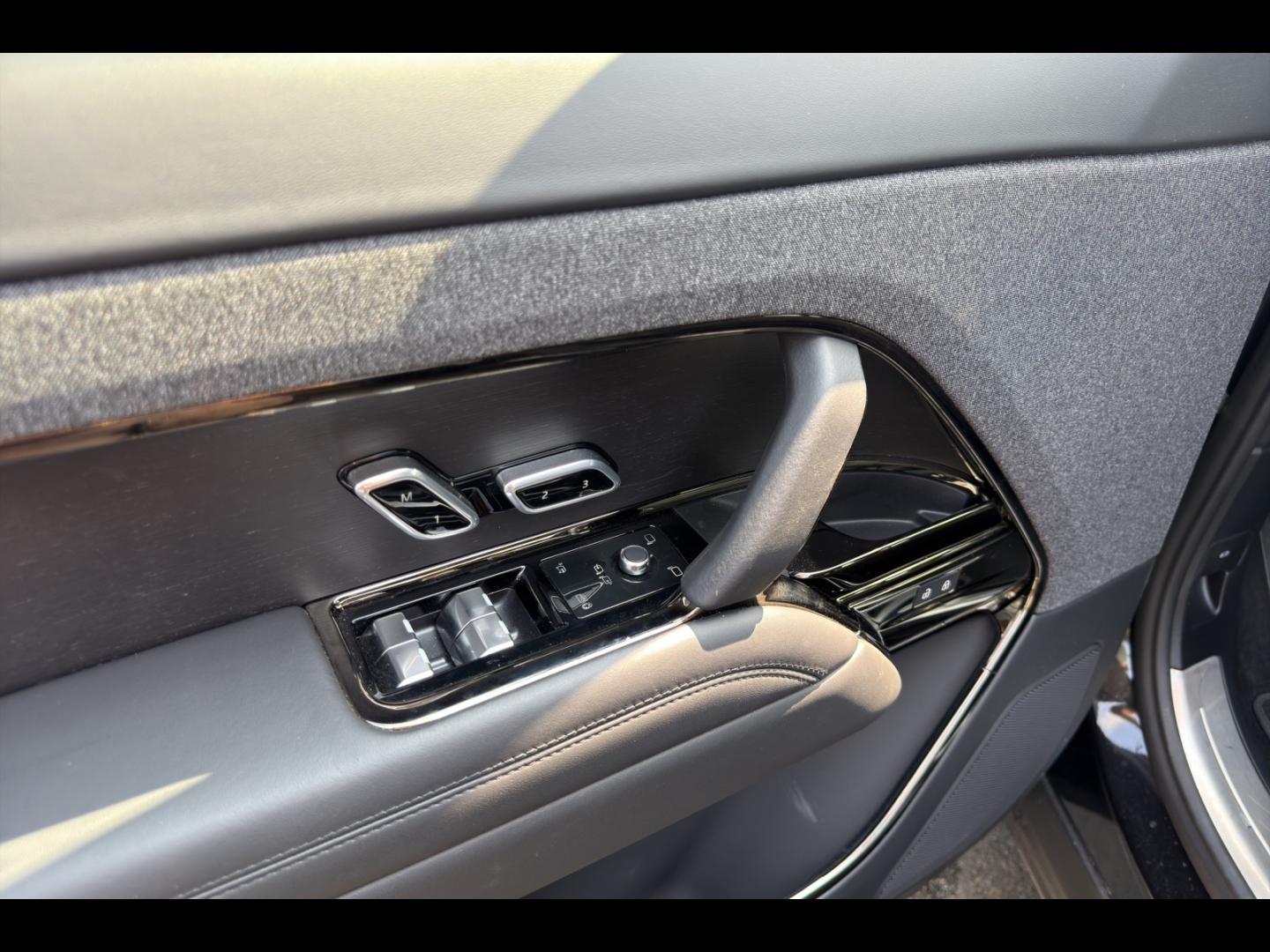 Image LAND-ROVER Range Rover Sport 3.0 P460e 460ch PHEV Dynamic HSE