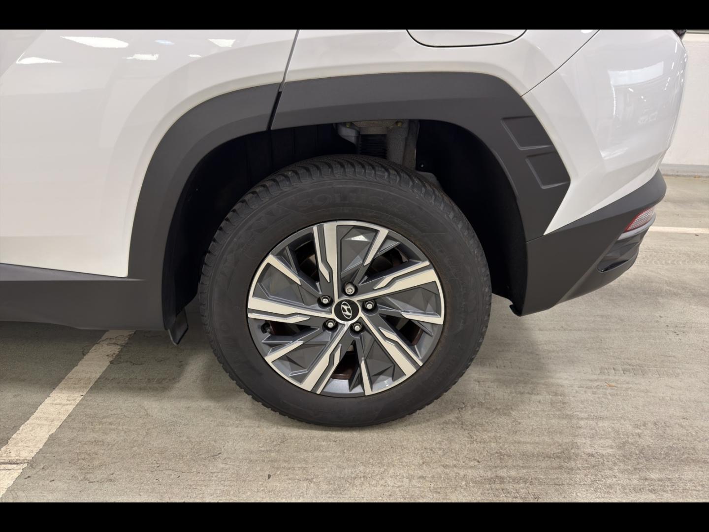 Image HYUNDAI Tucson 1.6 T-GDi 230ch Hybrid Business BVA6
