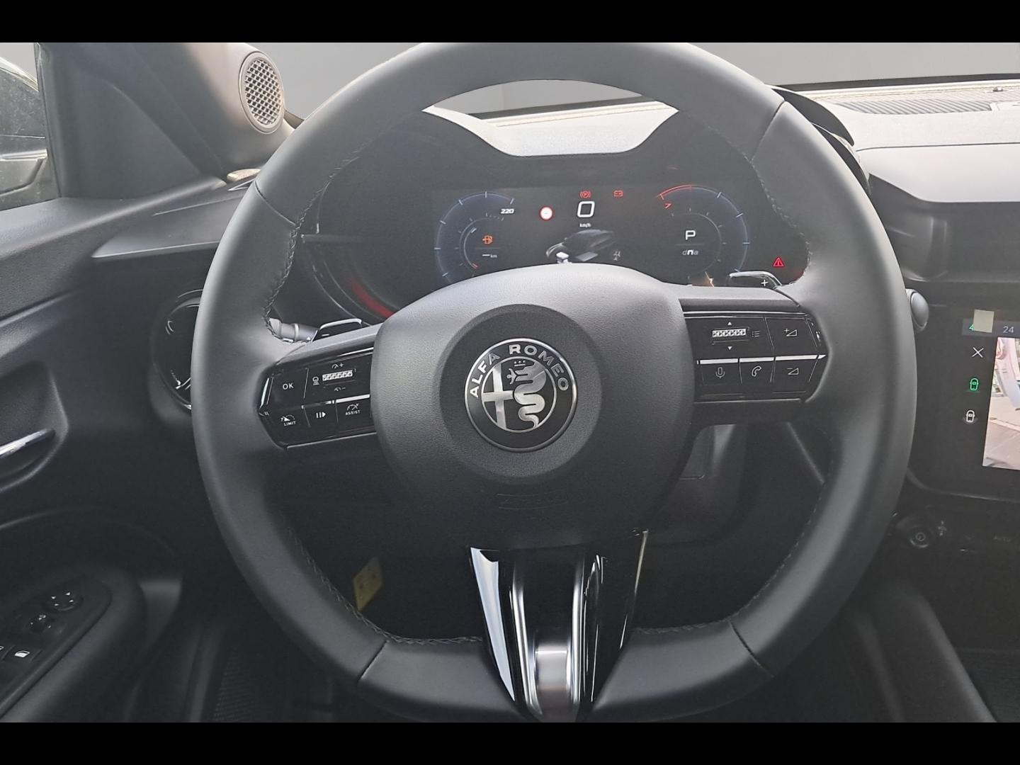 Image ALFA ROMEO Junior 1.2 Ibrida 145ch Speciale e-DCT6
