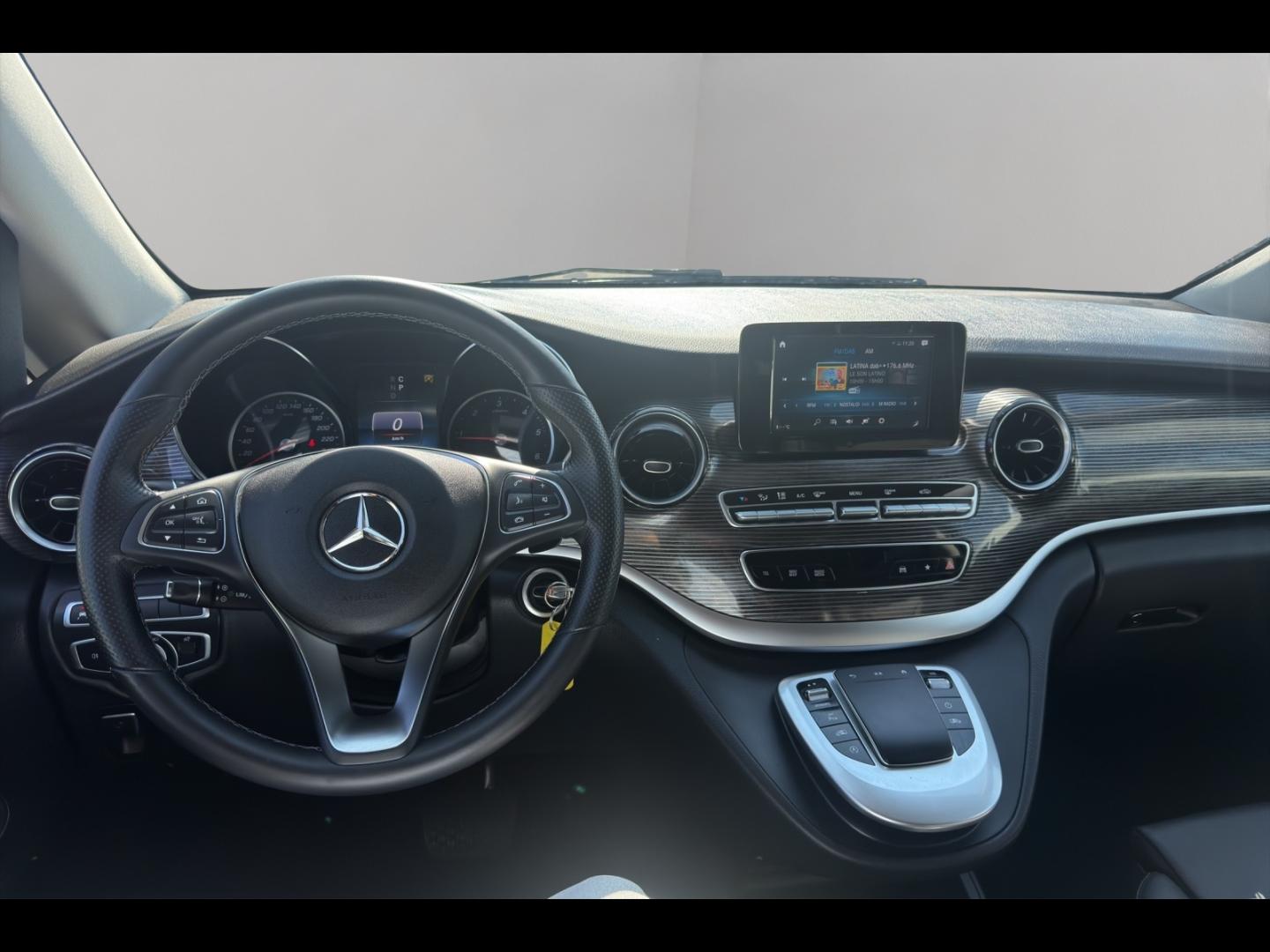 Image MERCEDES-BENZ Classe V 250 d Extra-Long Avantgarde 9G-Tronic