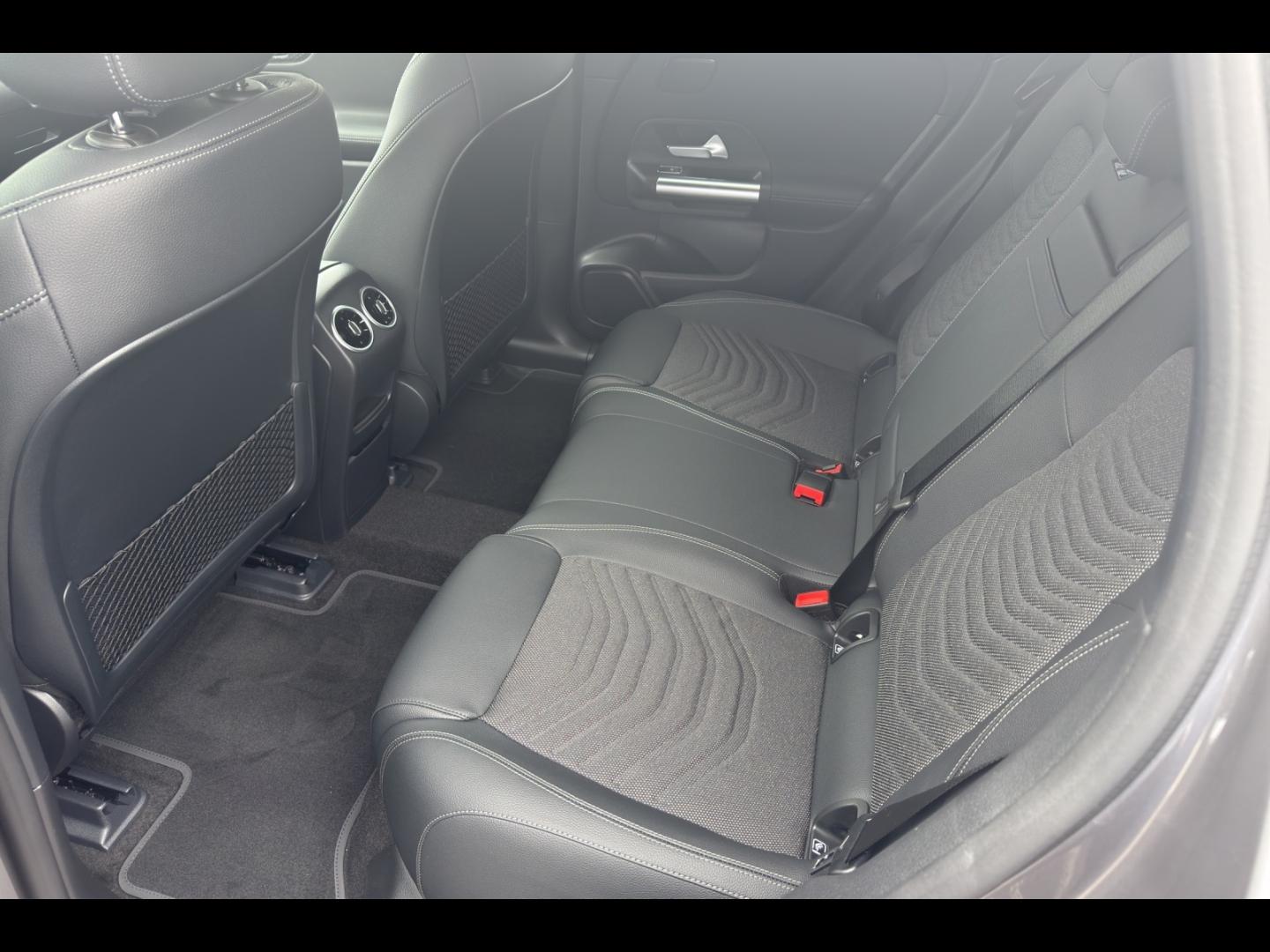 Image MERCEDES-BENZ EQA 250+ 190ch Business Edition