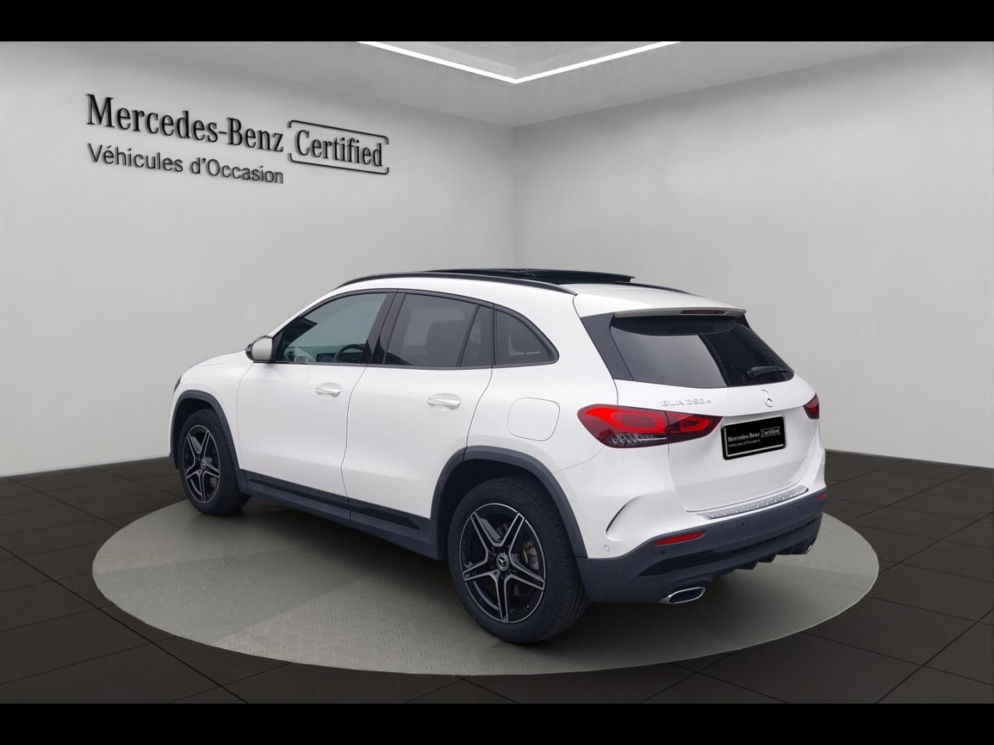 Image MERCEDES-BENZ GLA 250 e 160+102ch AMG Line 8G-DCT