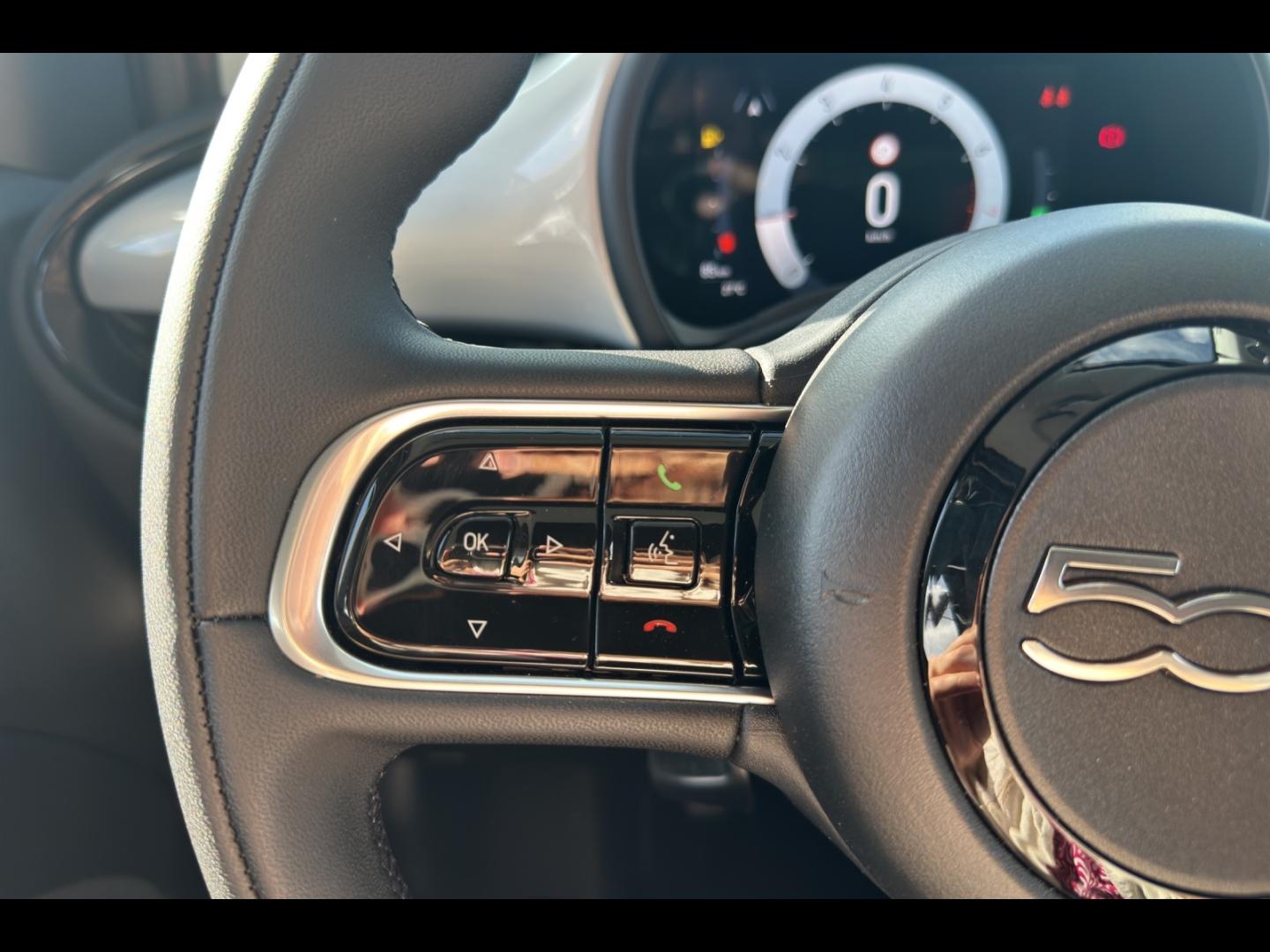 Image FIAT 500C 1.0 FireFly 65ch hybrid Icône