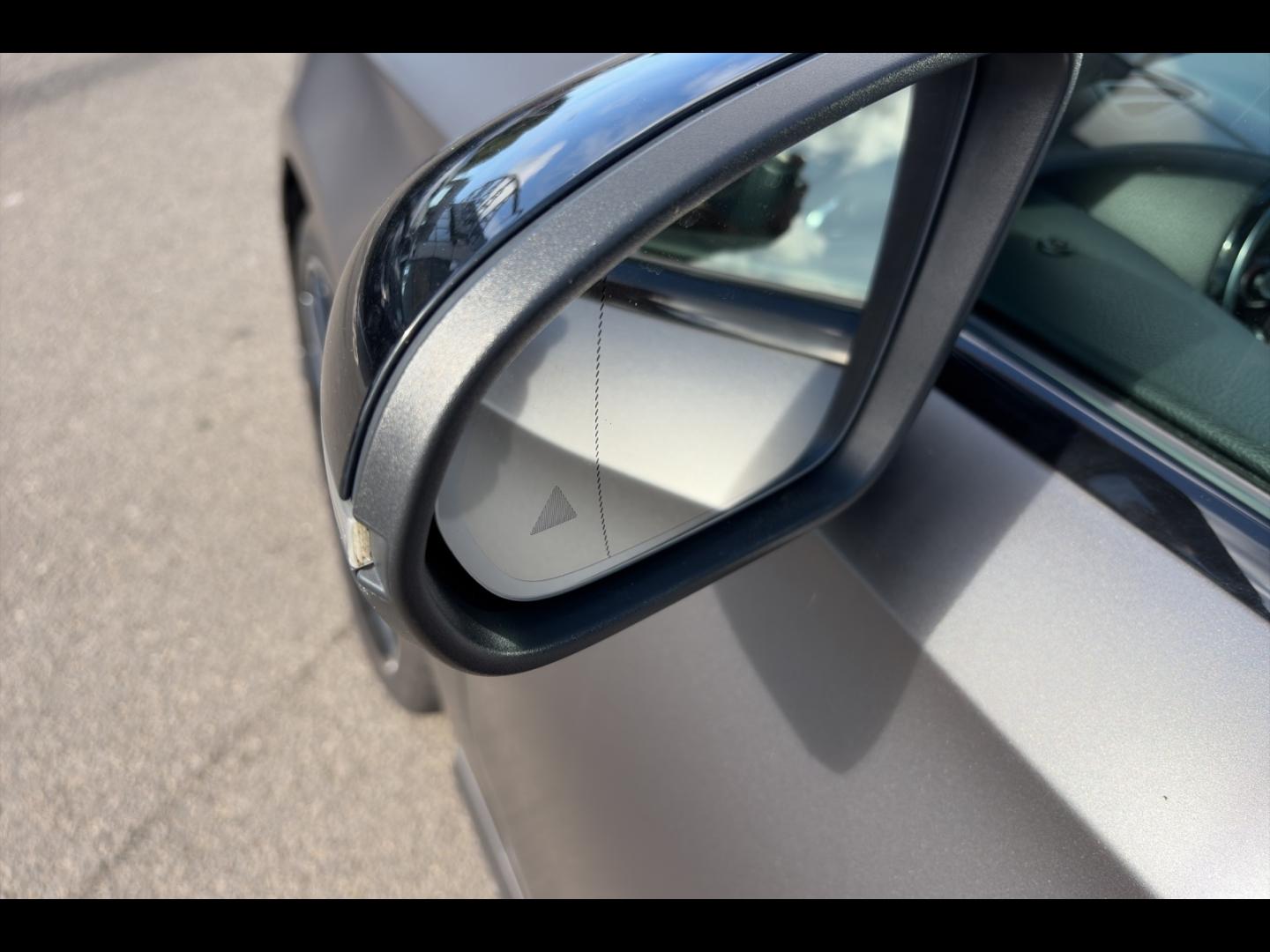 Image MERCEDES-BENZ Classe A 250 e 160+102ch AMG Line 8G-DCT 8cv