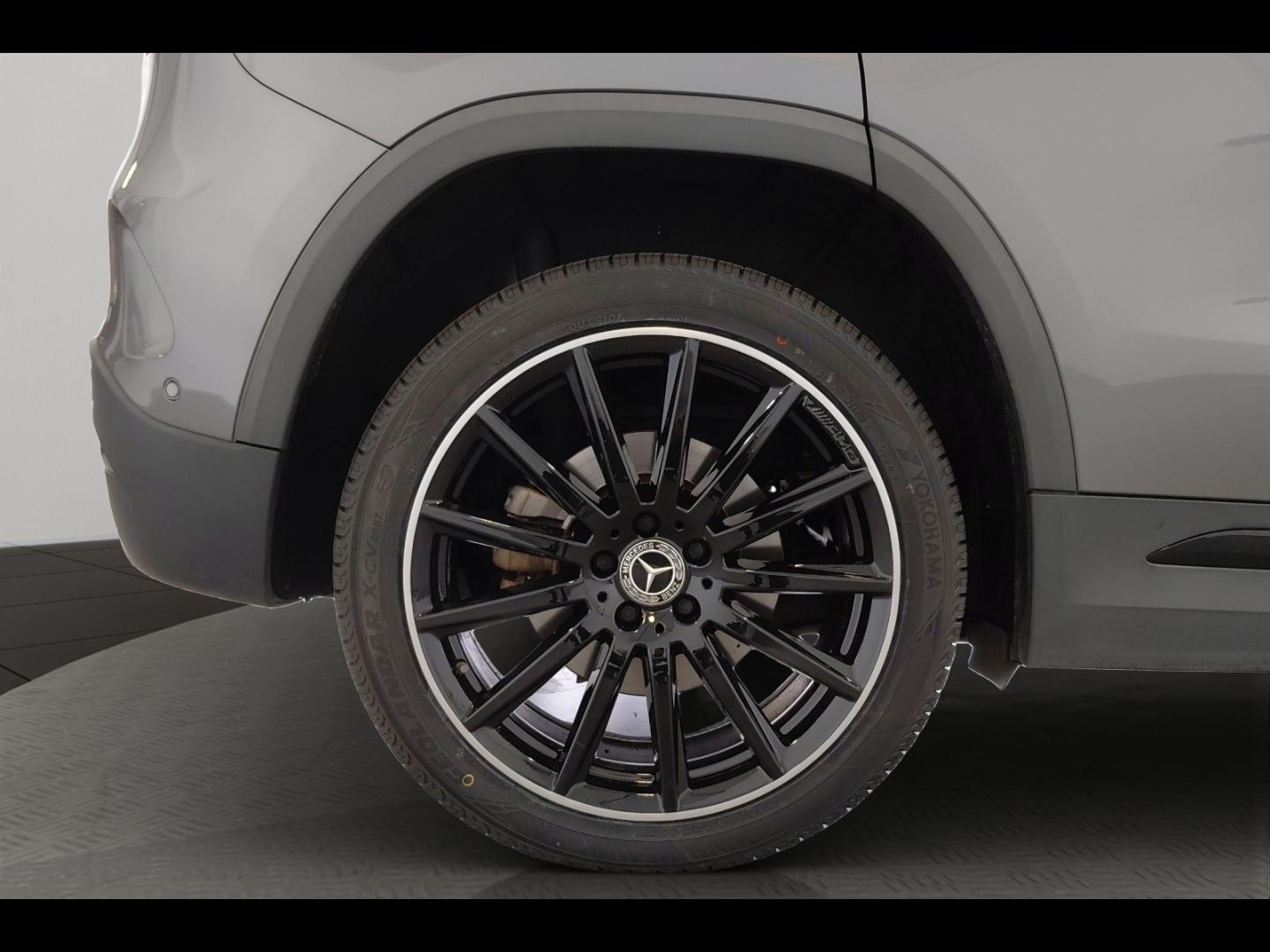 Image MERCEDES-BENZ GLA 250 e 160+102ch AMG Line 8G-DCT