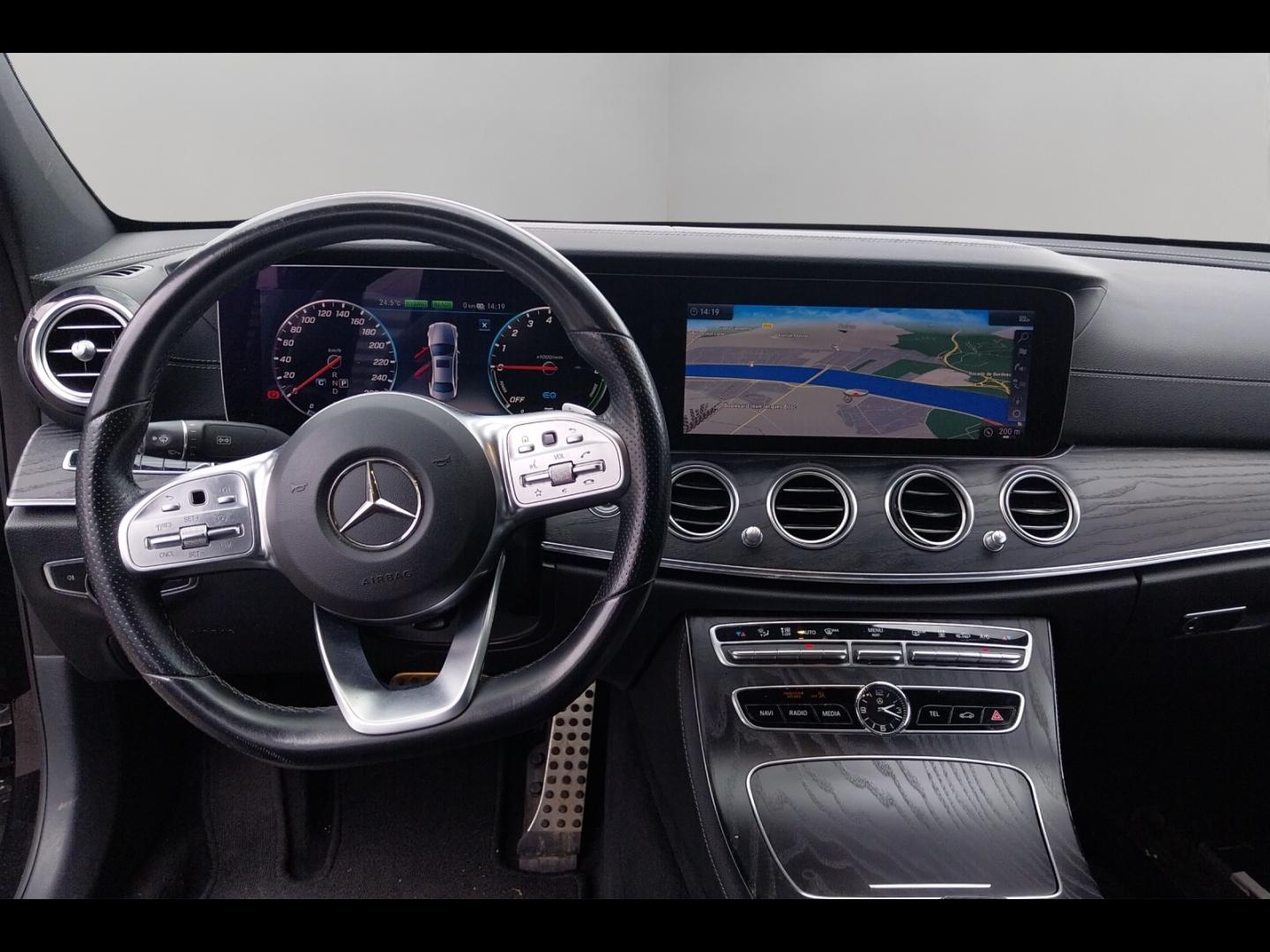 Image MERCEDES-BENZ Classe E 300 e 211+122ch AMG Line 9G-Tronic Euro6d-T-EVAP-ISC 41g