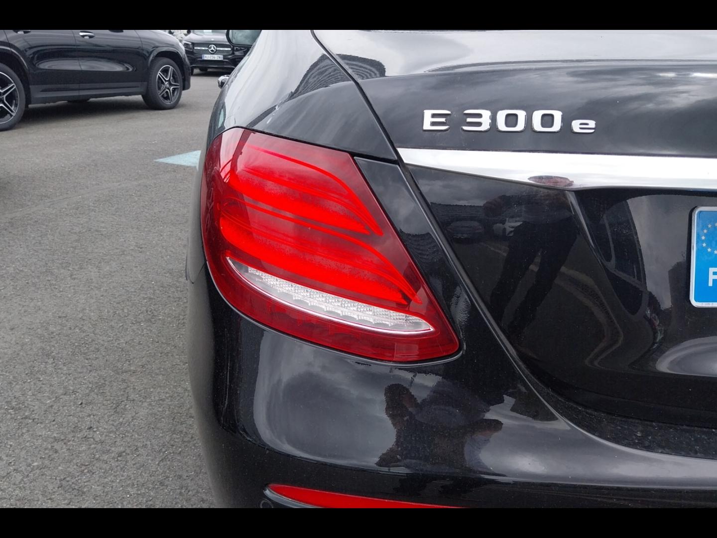 Image MERCEDES-BENZ Classe E 300 e 211+122ch AMG Line 9G-Tronic Euro6d-T-EVAP-ISC 41g