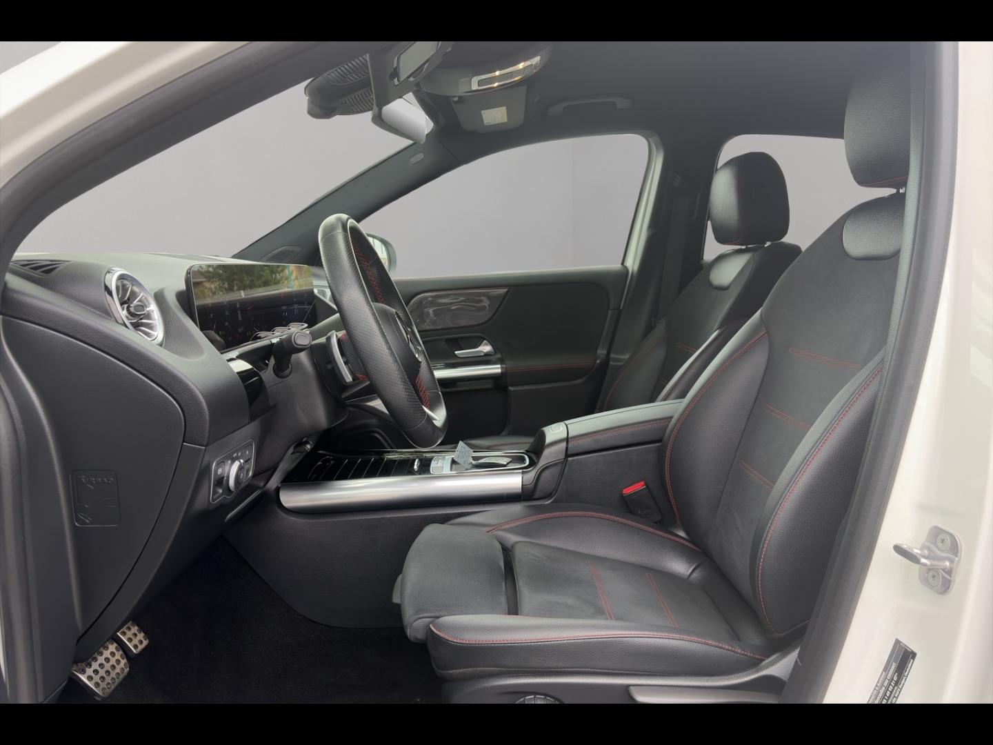 Image MERCEDES-BENZ GLA 200 d 150ch AMG Line 8G-DCT