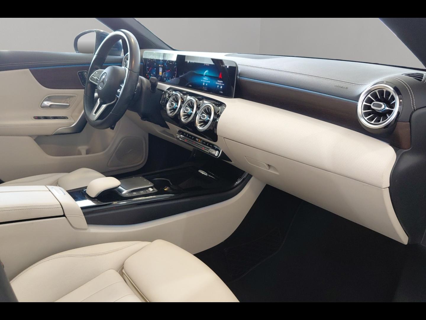 Image MERCEDES-BENZ CLA 200 163ch Business Line 7G-DCT 9cv