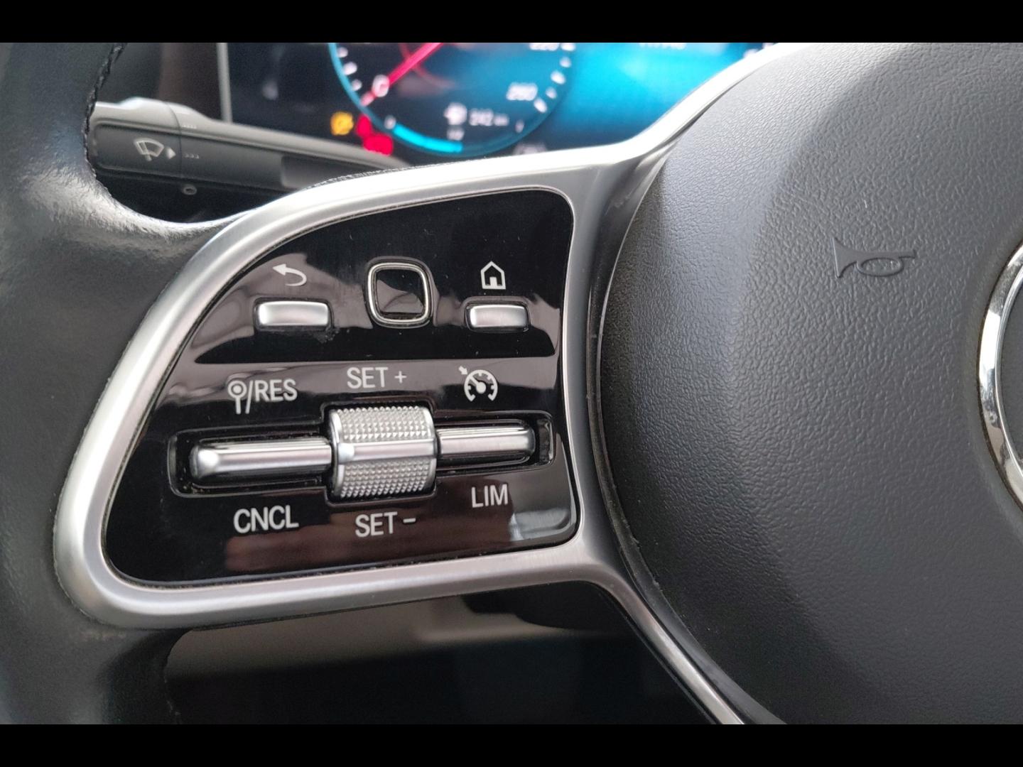 Image MERCEDES-BENZ CLA 200 163ch Business Line 7G-DCT 9cv