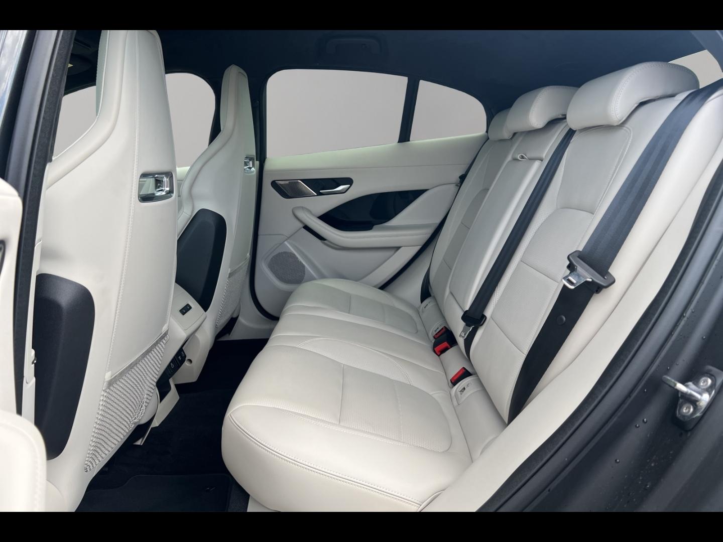 Image JAGUAR I-Pace EV400 R-Dynamic HSE AWD