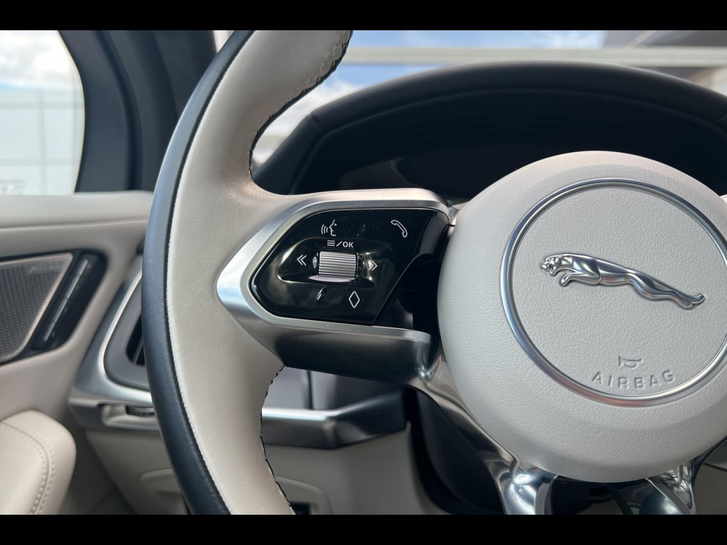 Image JAGUAR I-Pace EV400 R-Dynamic HSE AWD