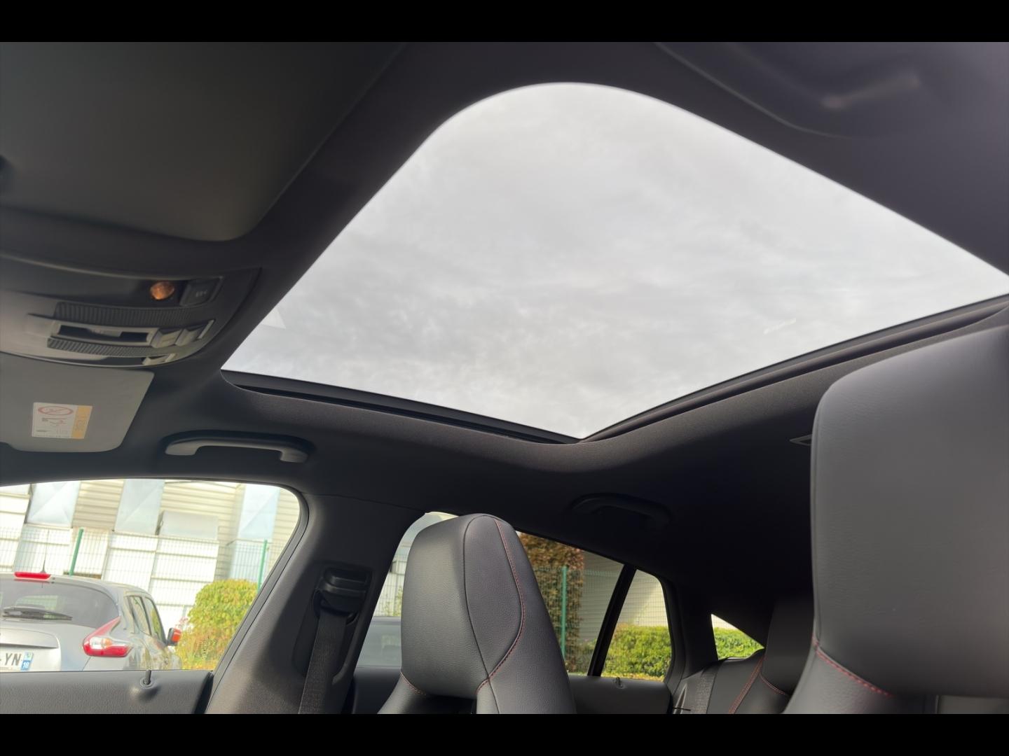 Image MERCEDES-BENZ CLA Shooting Brake 200 d Fascination 7G-DCT