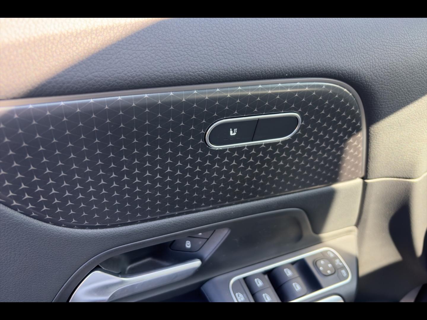 Image MERCEDES-BENZ EQA 250+ 190ch Edition