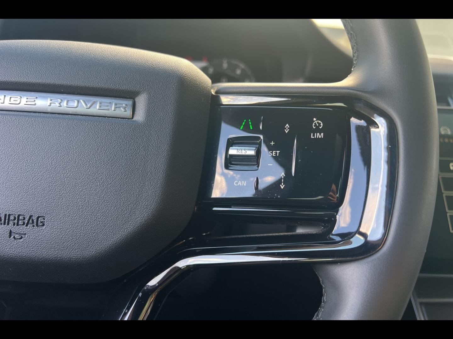 Image LAND-ROVER Range Rover Evoque 1.5 P300e 309ch Dynamic SE
