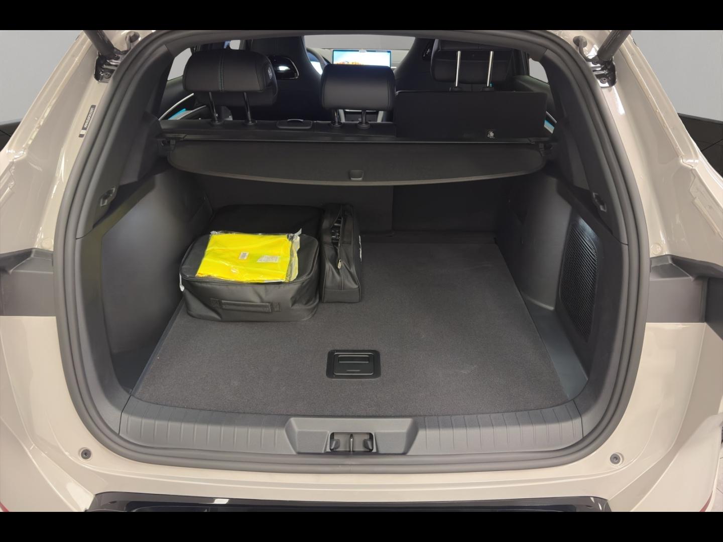 Image BYD Seal U 1.5l DM-i 218 ch PHEV Boost