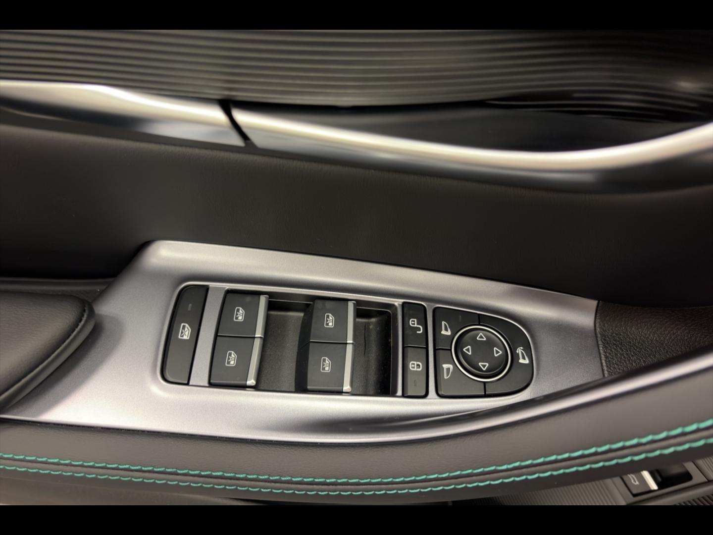 Image BYD Seal U 1.5l DM-i 218 ch PHEV Boost