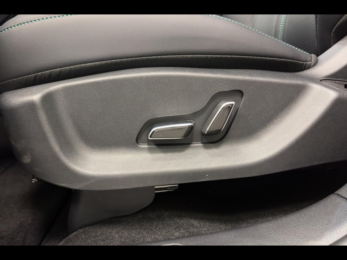 Image BYD Seal U 1.5l DM-i 218 ch PHEV Boost