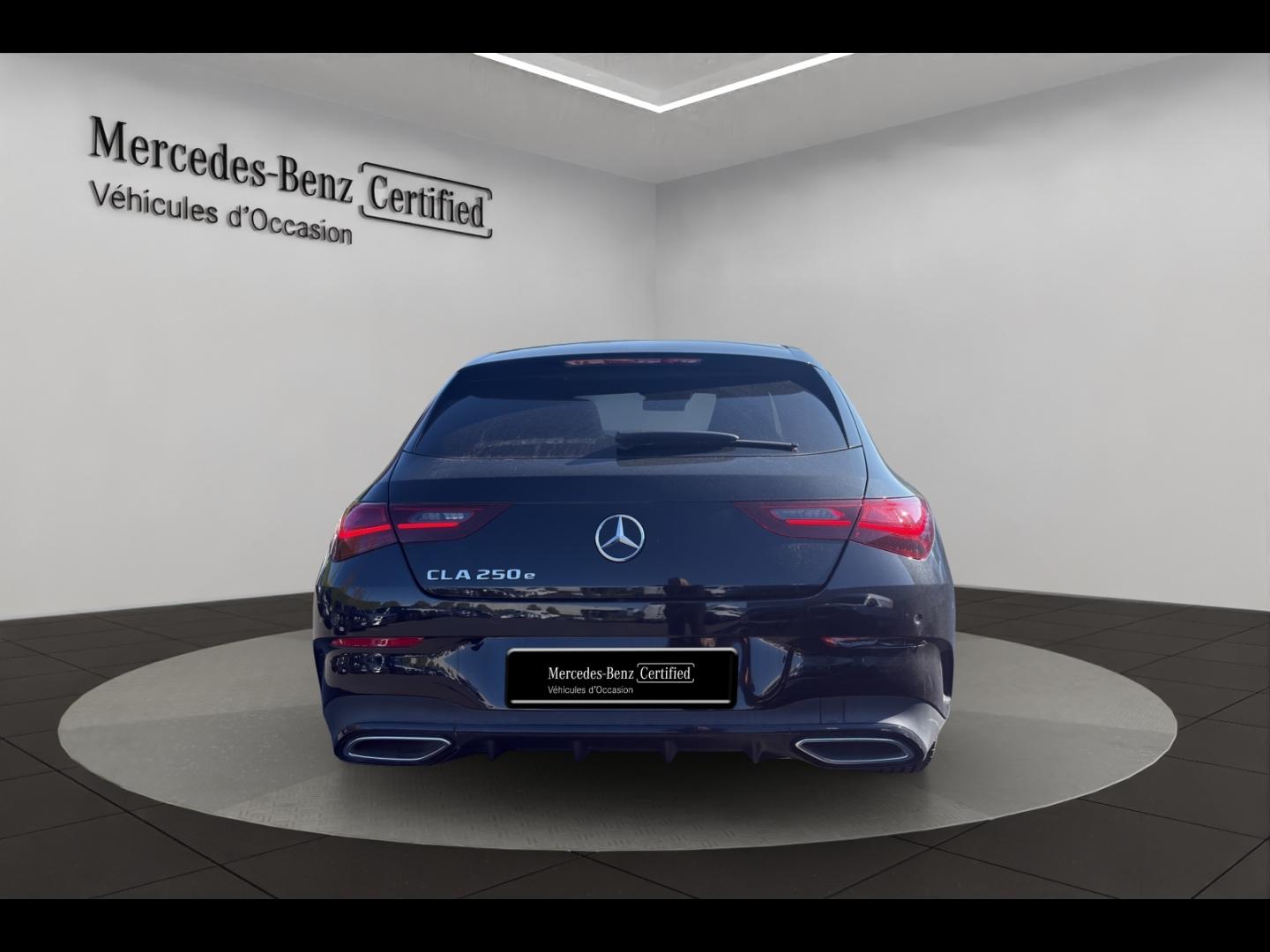 Image MERCEDES-BENZ CLA Shooting Brake 250 e Hybrid EQ 218ch AMG Line 8G-DCT