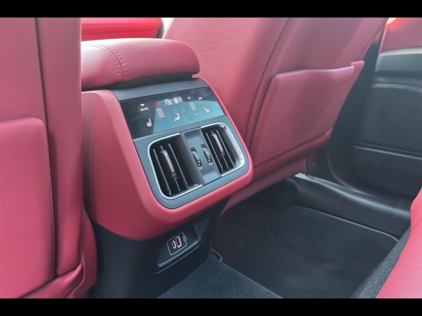 Image MASERATI Grecale 557ch 105kWh Folgore