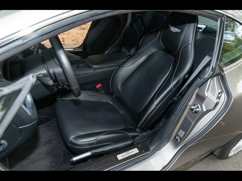 Image ASTON MARTIN Vanquish V12 5.9 570ch Touchtronic III