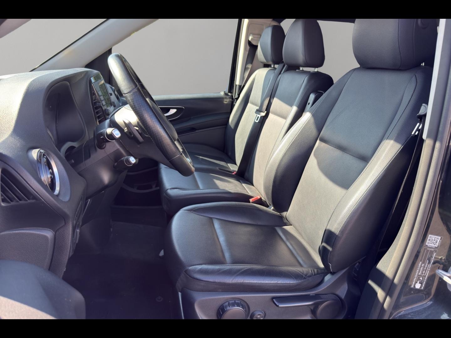 Image MERCEDES-BENZ Vito Tourer 114 CDI Extra-Long Select 4x4 9G-Tronic