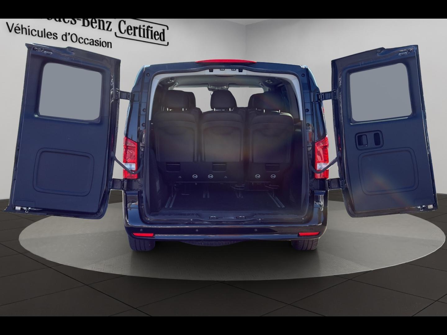 Image MERCEDES-BENZ Vito Tourer 114 CDI Extra-Long Select 4x4 9G-Tronic
